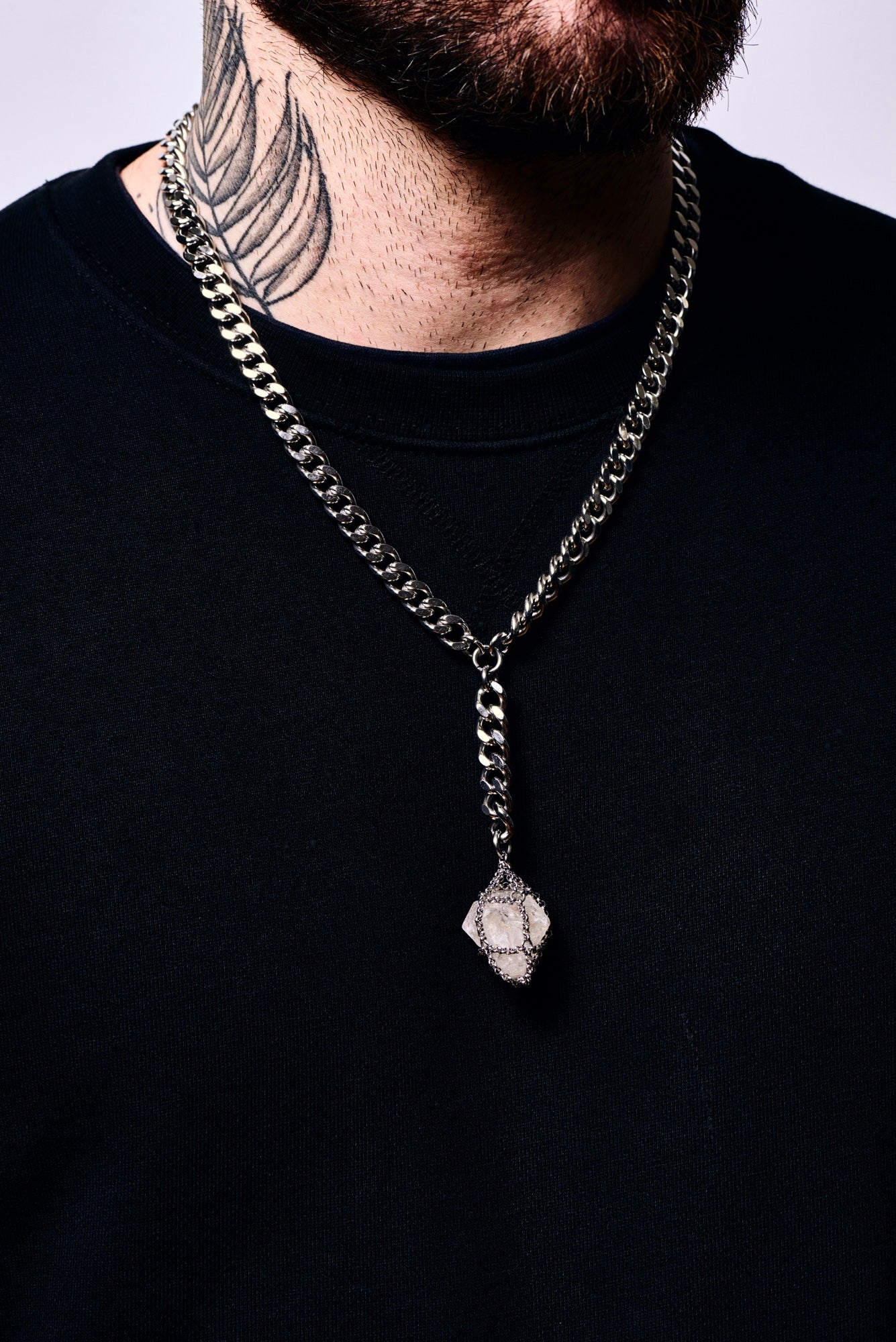 Caged Web Quartz Lariat