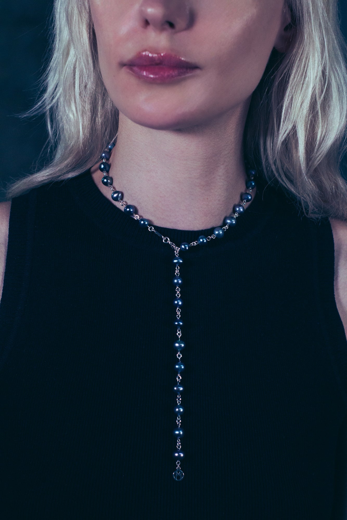 Silver Linked Black Pearl Necklace