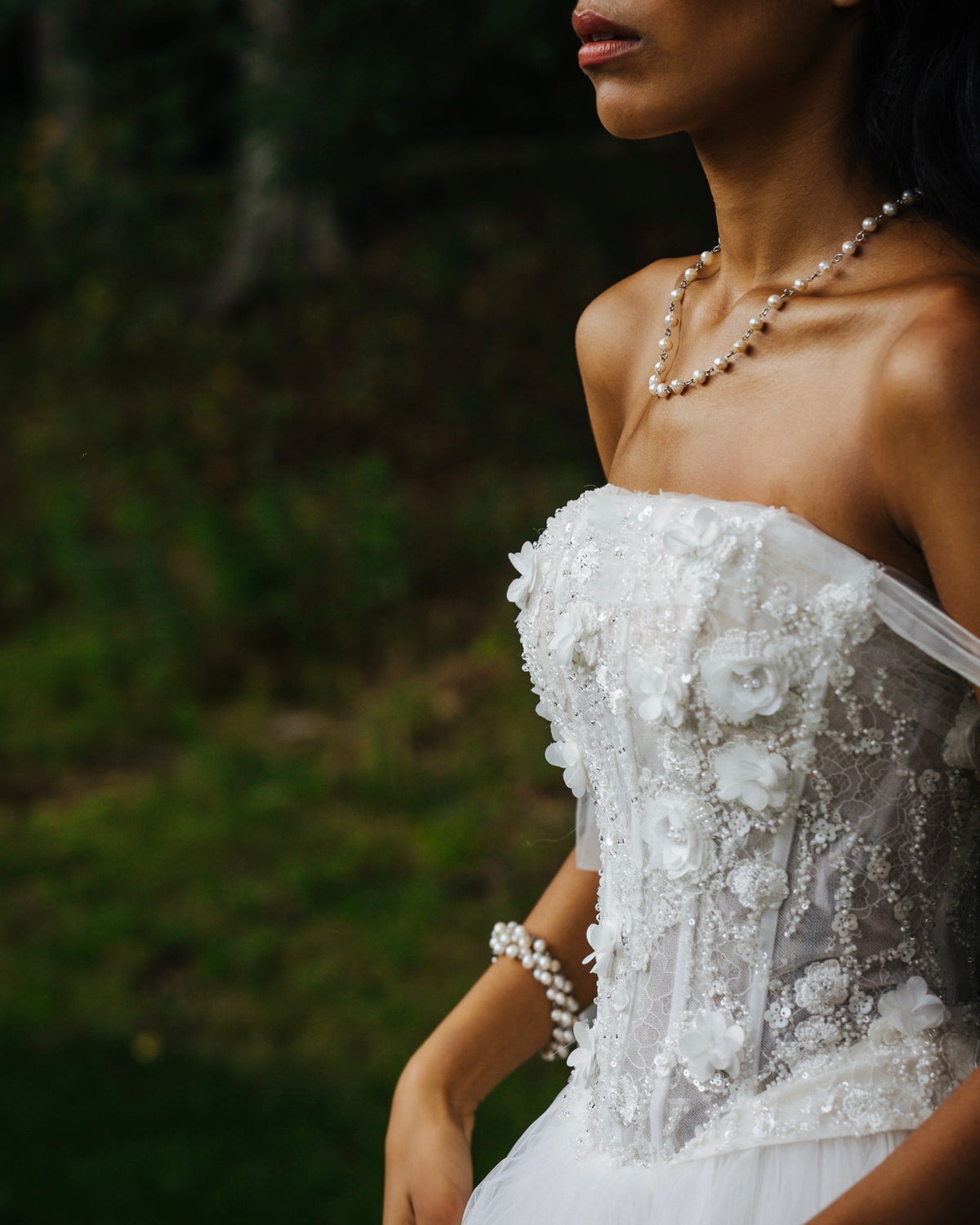 White Pearl Linked Necklace